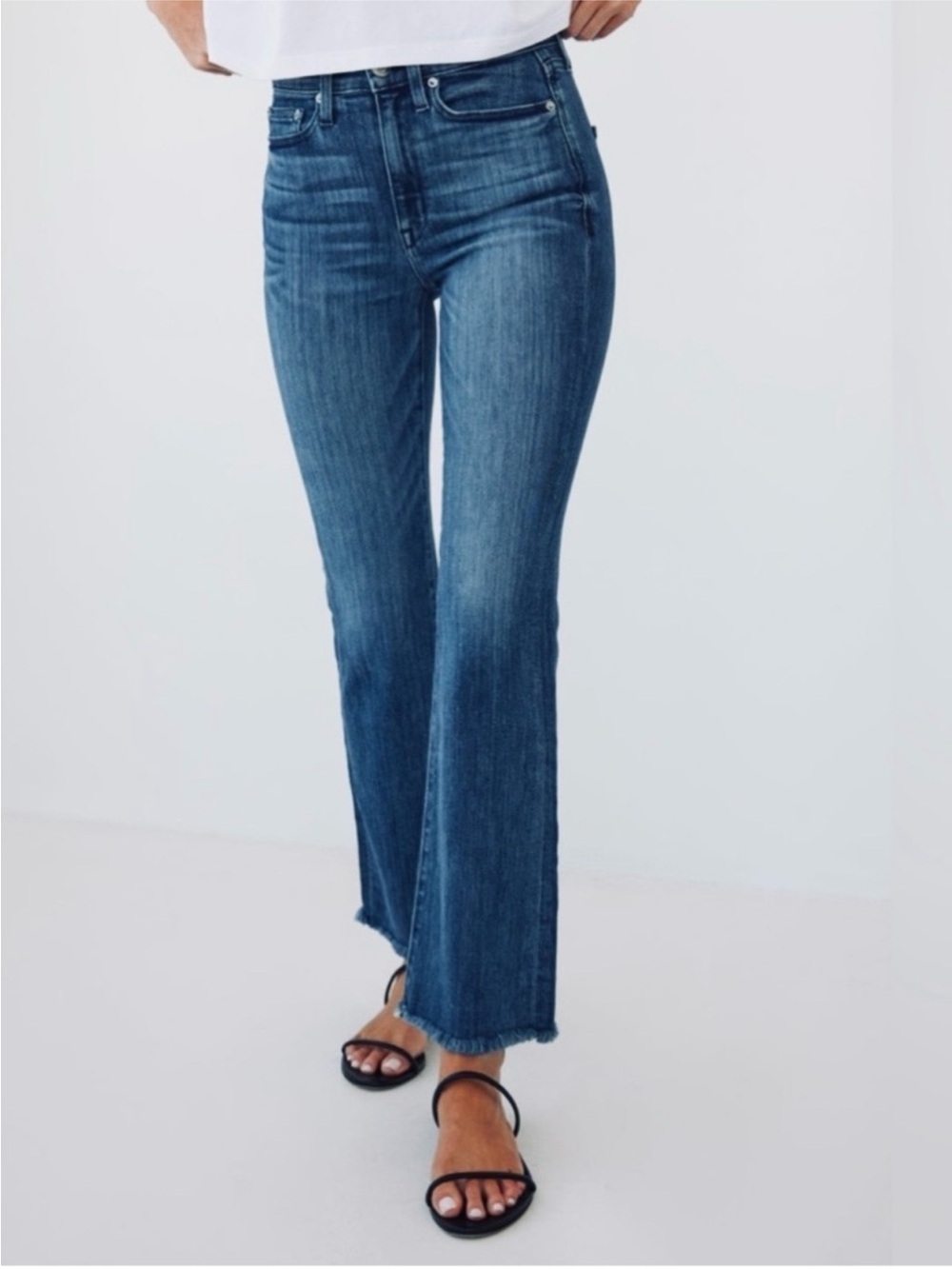 AYR The Pop Jeans Women’s 31S High Rise Crop Flare Raw Hem Medium Wash
